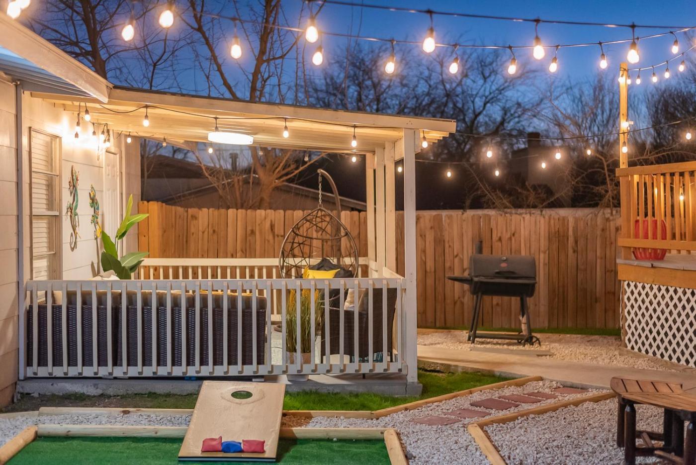 Game Room, Pool & Fire Pit At The Medical Center Σαν Αντόνιο Εξωτερικό φωτογραφία